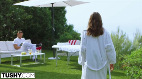 Sybil em Ação Anal