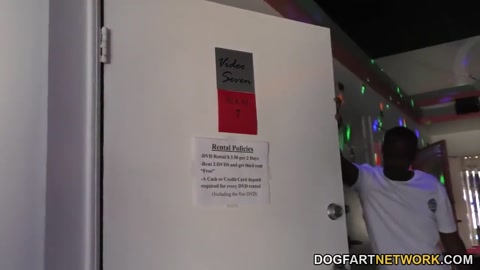 Riley Reid Gloryhole Interracial